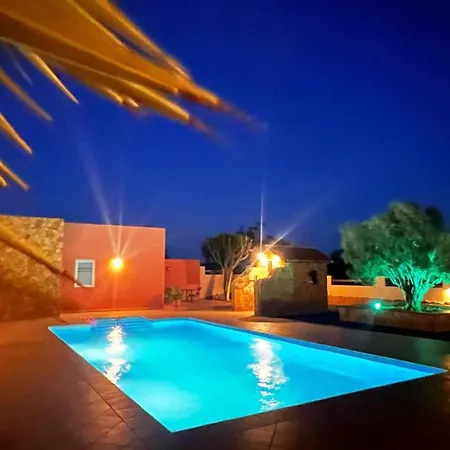El Lomo - Abseits Vom Massentourismus Villa