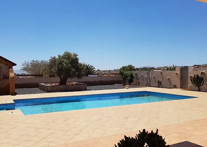 Villa El Lomo - Abseits Vom Massentourismus