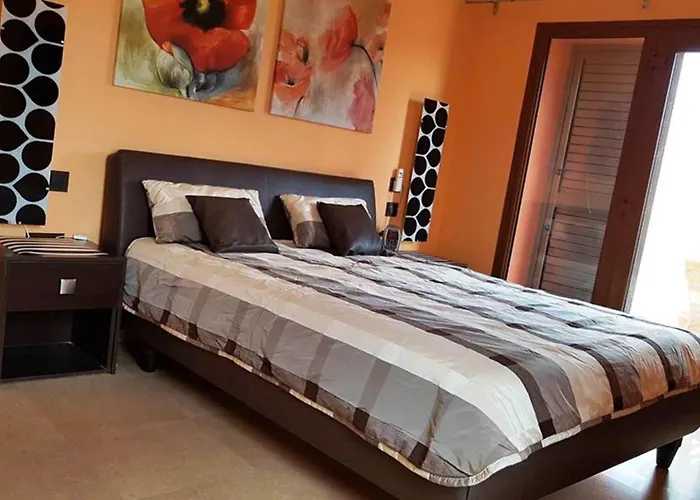 El Lomo - Abseits Vom Massentourismus