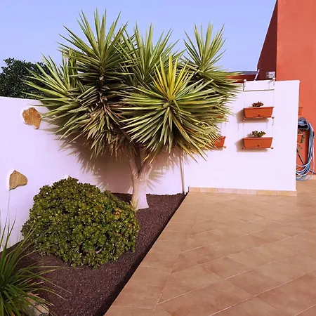 Villa El Lomo - Abseits Vom Massentourismus *